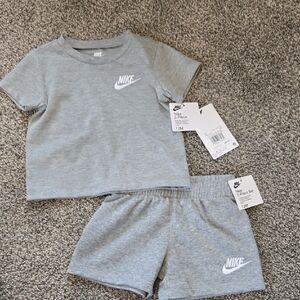 Nike Gray 2-Piece Toddler Set